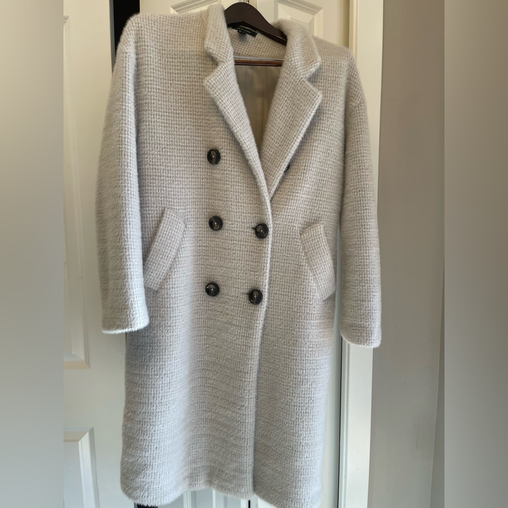 Soft and warm New Look double breasted mid calve coat!